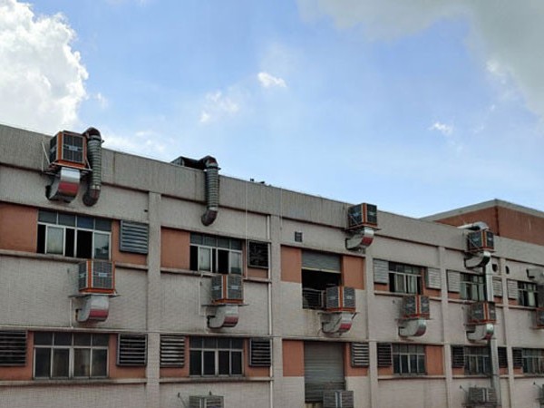 東莞環(huán)?？照{(diào)廠家.1.5KW環(huán)保空調(diào).車間降溫設(shè)備